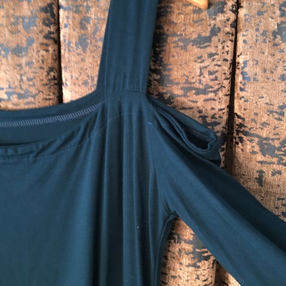 Cold Shoulder Asymmetrical Jersey Dress - Picture 6 of 16